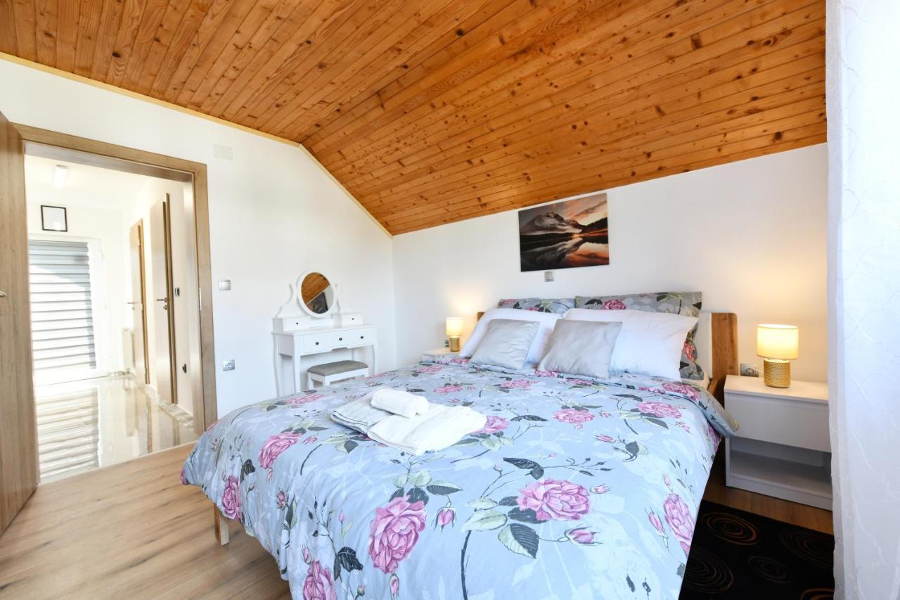 Apartmani Brium Rakovica Extérieur photo