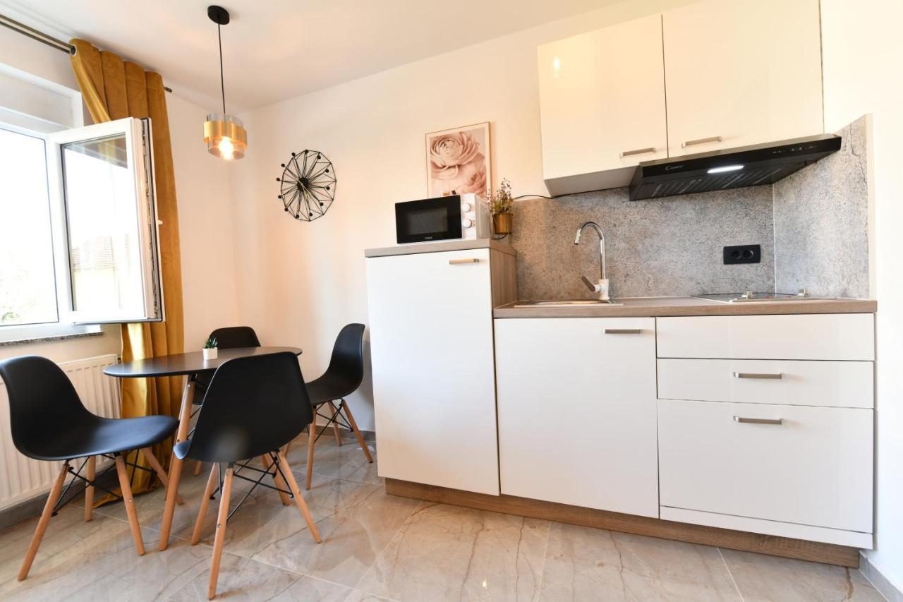 Apartmani Brium Rakovica Extérieur photo